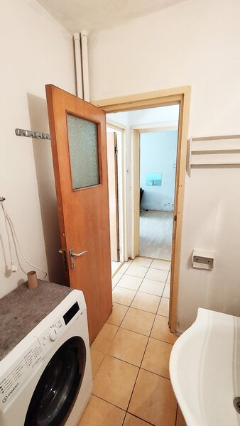 Gorjului Vanzare apartament 2 camere Metrou Gorjului, Etaj 2/4